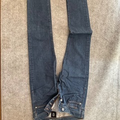 売約　　H&M デニム　スリム 31/30