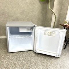 ご成約済み🤝🏻 コンパクトな1ドア冷蔵庫💫 寝室用や2台目に⭕️ 配送可能🚚の画像