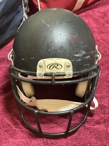 アメフト　ヘルメット　チンベルト付き