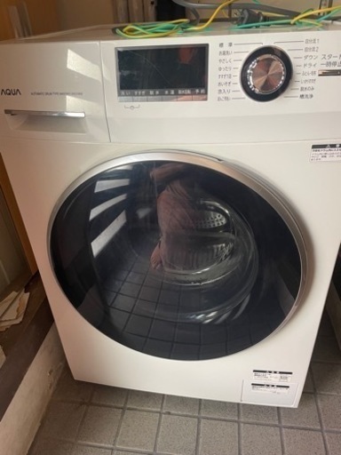 ドラム式　洗濯機　アクア