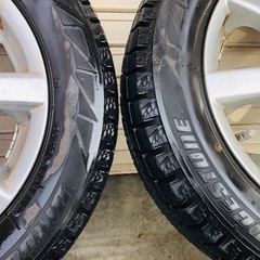 155/65R13 自動車用 日本製アルミ付きBLIZZAKスタッドレス 155/65R13の画像