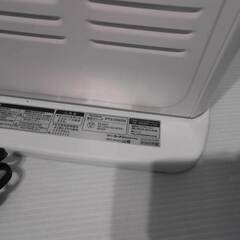 【配送出来ます】2022年製 ヤマゼン 電気ストーブ（近くなら配送も可能です。宅配もお問合せ下さい）の画像