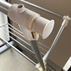 折りたたみ洗濯物干しの画像