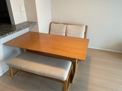 無印良品のリビングでもダイニングでもつかえる4点セット