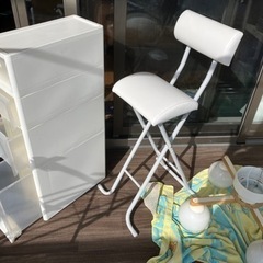 北欧照明　隙間収納　ハイチェア　無料で差し上げますの画像