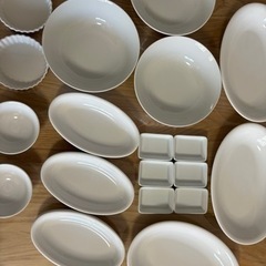 フランス食器　REVOL