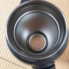 ナイキの水筒２リットルの画像