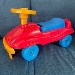 子供用足けり乗用玩具 足こぎ車 