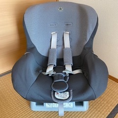 チャイルドシート 前向き 後ろ向き