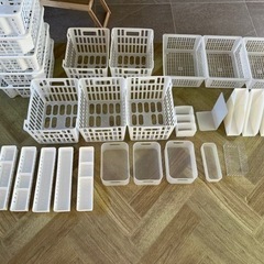 【決まりました】ダイソー等のかごやブックスタンド　まとめて