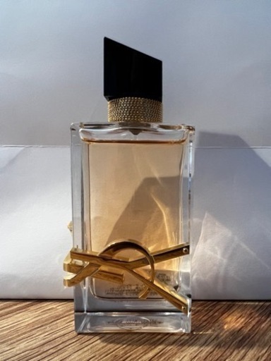 イヴ・サンローラン　リブレ オーデトワレ　50mL