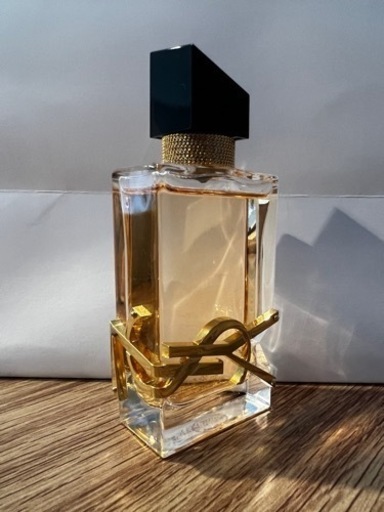 イヴ・サンローラン　リブレ オーデトワレ　50mL