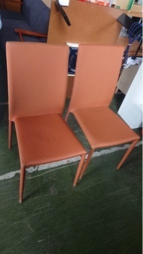 ダイニングチェア　2個セット　中古