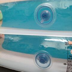 大型ビニールプールの画像