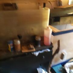 熱帯魚器具　水槽100の50センチと90センチと60センチ水槽3個と器具飾りけっこう有ります。の画像