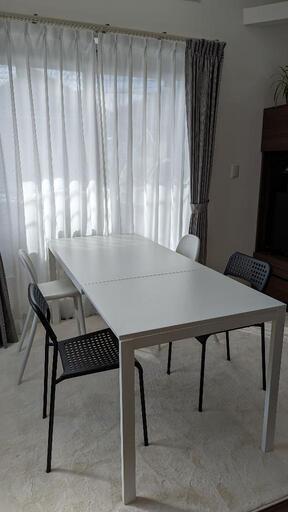 美品　IKEA　伸長式ダイニングテーブル 最大180cm