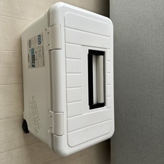 釣りorレジャー用クーラーBOX2000円　