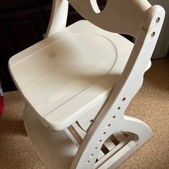 値下げ‼️可愛いハートチェアの画像