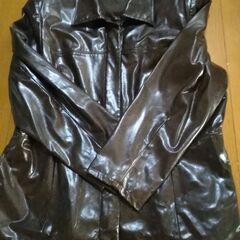 婦人ジャケット　アウター　DEGARO  こげ茶　合皮　1.2度...