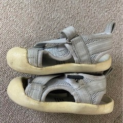 キッズ　ベビー　サンダル　13.5cmの画像