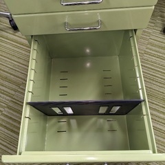 3段デスクワゴン グリーン（4）の画像