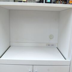 【美品】【メンテナンス済】ニトリ　ミドルレンジボード　レンジ台　キャビネット ニトリ ミドルレンジボード 幅90×奥行39.5×高さ89.5cm 白 コンセント付き