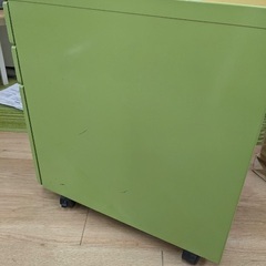 3段デスクワゴン グリーン（6）の画像