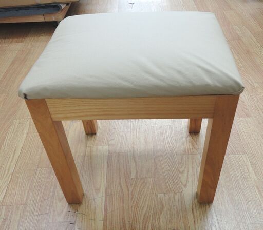 無印良品 ドレッサー デスク 幅46ｘ奥行36.5ｘ高さ72.5㎝ スツール付き コンパクト タモ材 ナチュラル 化粧台 MUJI 西