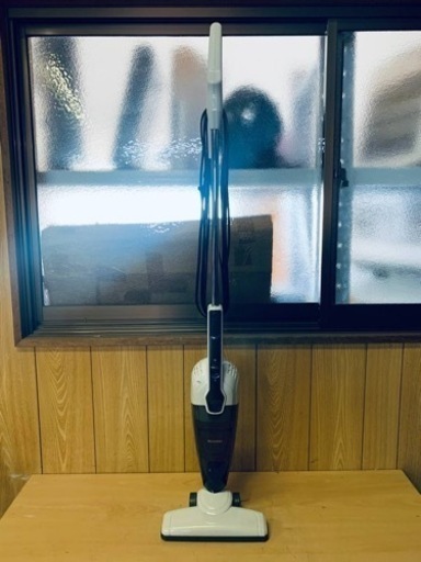 ET2369番⭐️アイリスオーヤマ電気掃除機⭐️