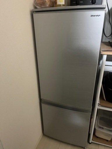 冷蔵庫 SHARP（今なら値引きします）