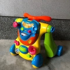 子供おもちゃ　手押し車