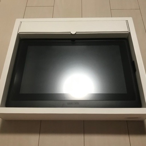 【美品】ワコム　Wacom cintiq16 液晶ペンタブレット