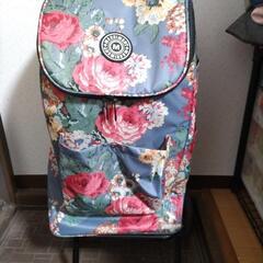 軽い！薔薇柄 キャリーバッグ
