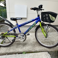 子ども用自転車　男児　22インチ