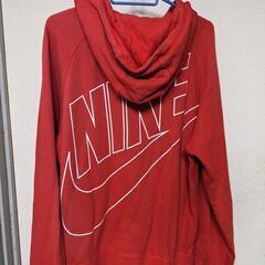 NIKEパーカー