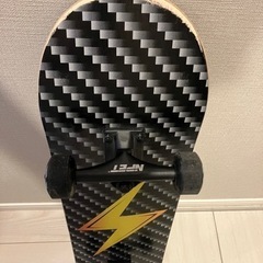 中古スケートボード　スケボーの画像
