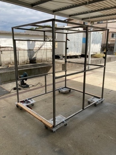 キッチンカー、キャンピングカー、物置にいかがですか？