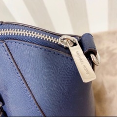 MICHEAL KORS 2wayハンドバッグ ネイビーの画像