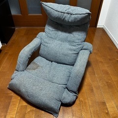一人用ソファー（倒せばソファーベッドに）