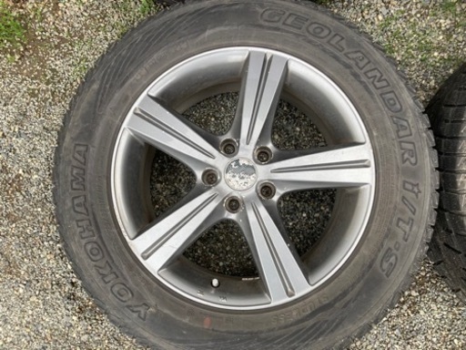 取り引き中　車　スタッドレス　225/65R17  102Q 17インチ　YOKOHAMA ジオランダー