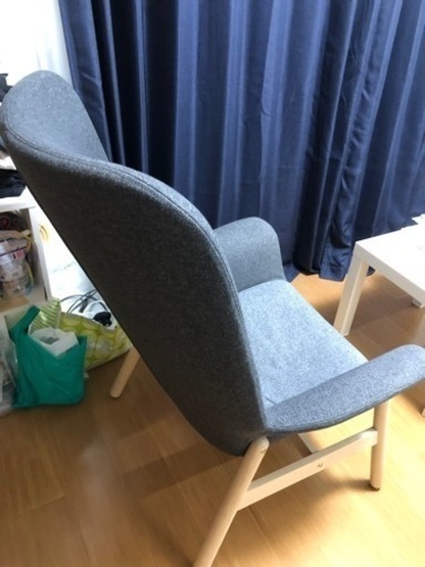 IKEA  ハイバックチェアーです