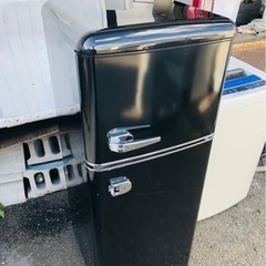 福岡市内配送無料　2022年　アイリスプラザ 冷蔵庫 114L 一人暮らし 小型 おしゃれ ノンフロン 冷凍冷蔵庫 ブラック PRR-122D-B 