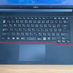 富士通 LIFEBOOK ノートPC i3-4000M メモリ:8GB HDD:1TB DVD Windows11 の画像
