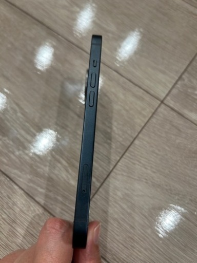 iPhone13 本体　値下げしました検討お願いします