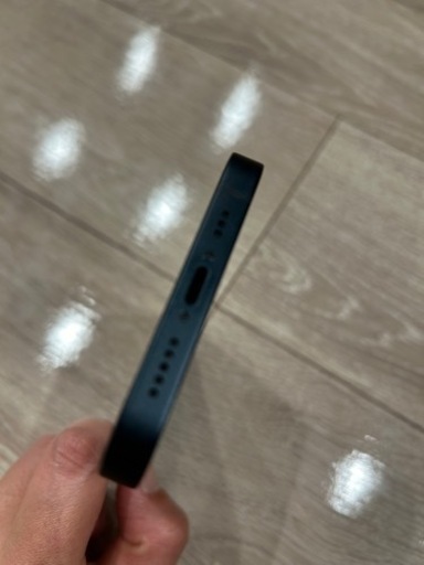 iPhone13 本体　値下げしました検討お願いします