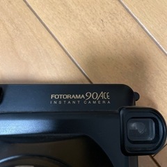 ポラロイドカメラ　富士フィルムの画像