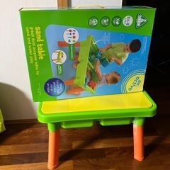 砂遊び　水遊び用　子供用テーブル