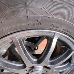 165/65R14 スタッドレスタイヤ の画像