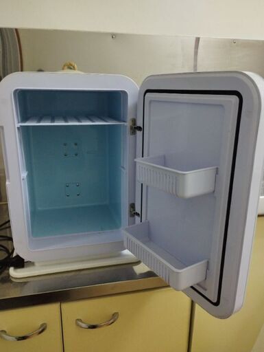 コンパクト冷温庫