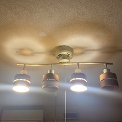 シーリングライト　照明器具の画像